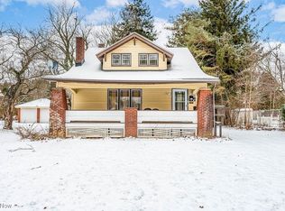 3114 Neosho Rd, Youngstown, OH 44511