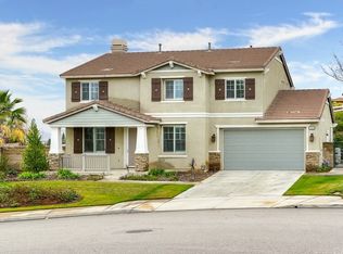 6712 Wilmont Ln, Highland, CA 92346