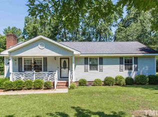 124 Rochelle Pl, Selma, NC 27576