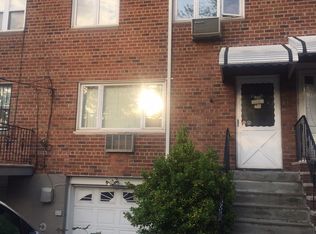 5119 71st St, Flushing, NY 11377