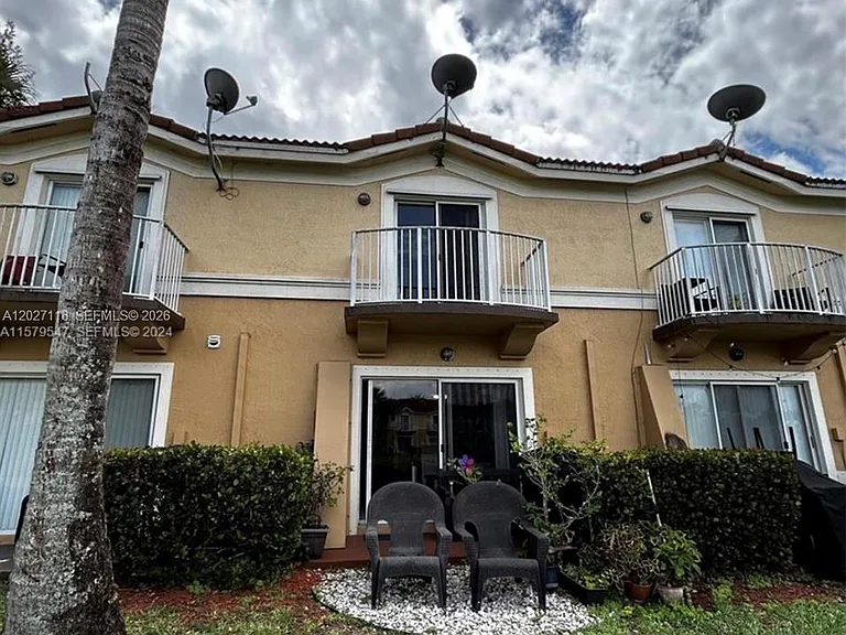 12805 SW 31st Ct — Photo 12