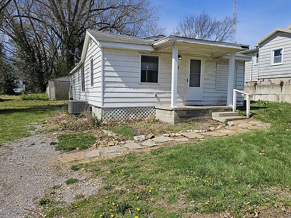 2nd image of 317 S 1st St