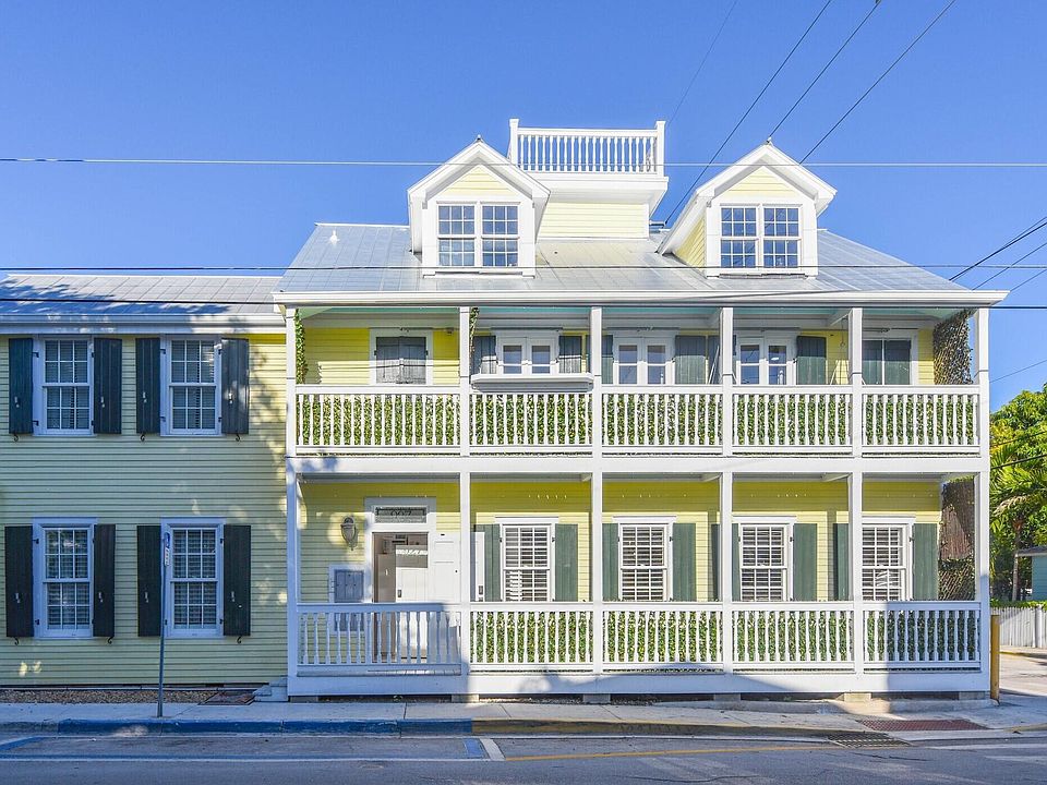 1st image of 927 Thomas St APT 1
