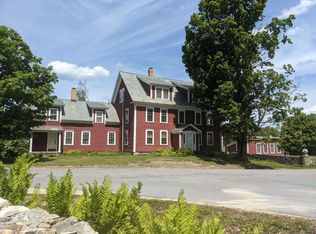 (Undisclosed Address), New London, NH 03257