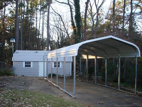 5th image of 1106 Dennis Dr