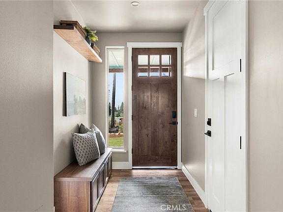 3rd image of 5005 Country Club Dr