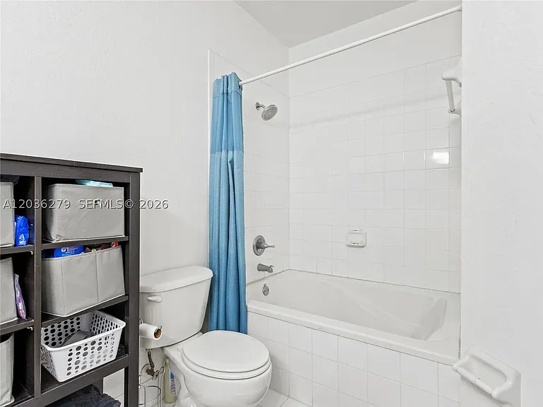 8128 NW 108th Ct — Photo 20