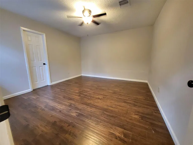 2711 S Brompton Dr — Photo 15