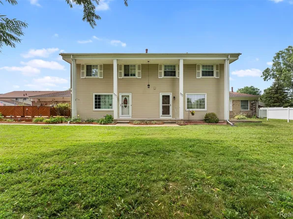 27093 Winchester St #5, Trenton, MI 48183