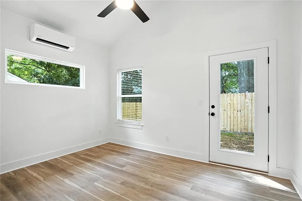 1 bed, 1.0 bath, $1,795 — Photo 4