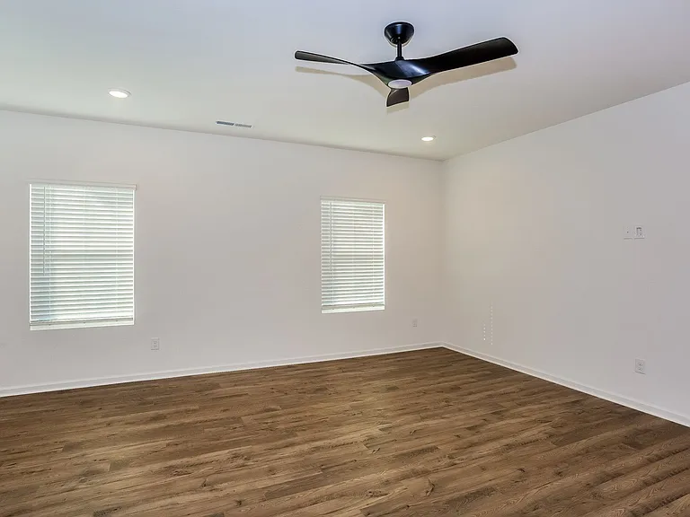 11828 Avocet St — Photo 4
