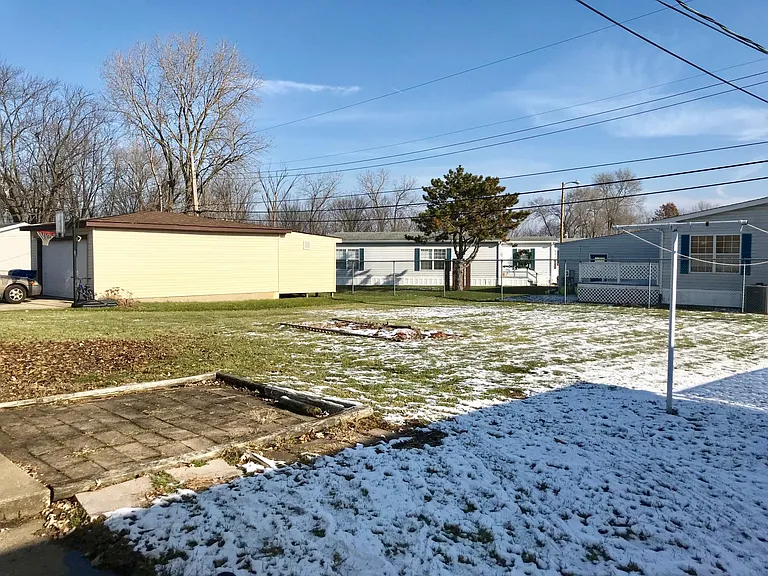 408 Church St — Photo 9