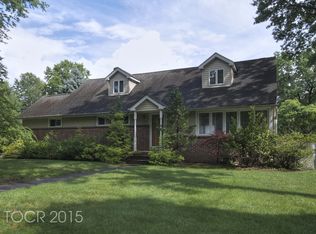 136 Arlington Ave, New Milford, NJ 07646
