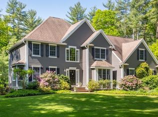 130 Union Bridge Rd, Duxbury, MA 02332