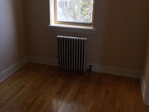 2nd image of 5040 39th St APT 3F