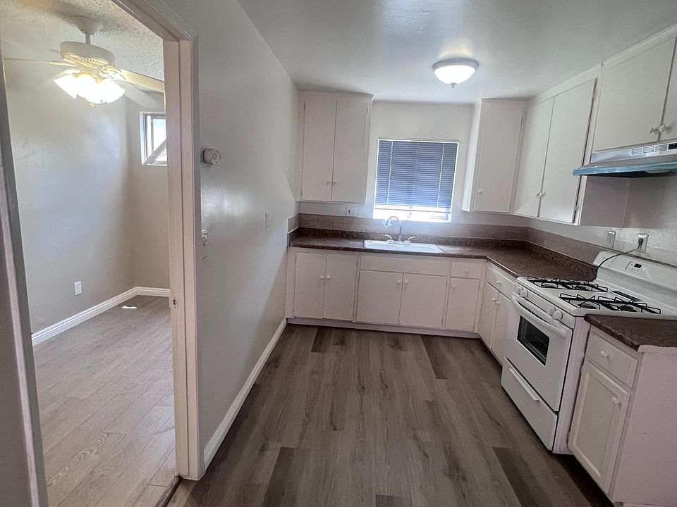 2nd image of 1245 S Greenwood Ave #15