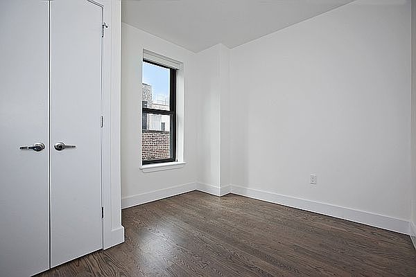 2nd image of 81 Orchard St #18F