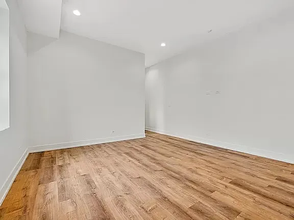 2219 N Hamilton Ave #2 — Photo 7