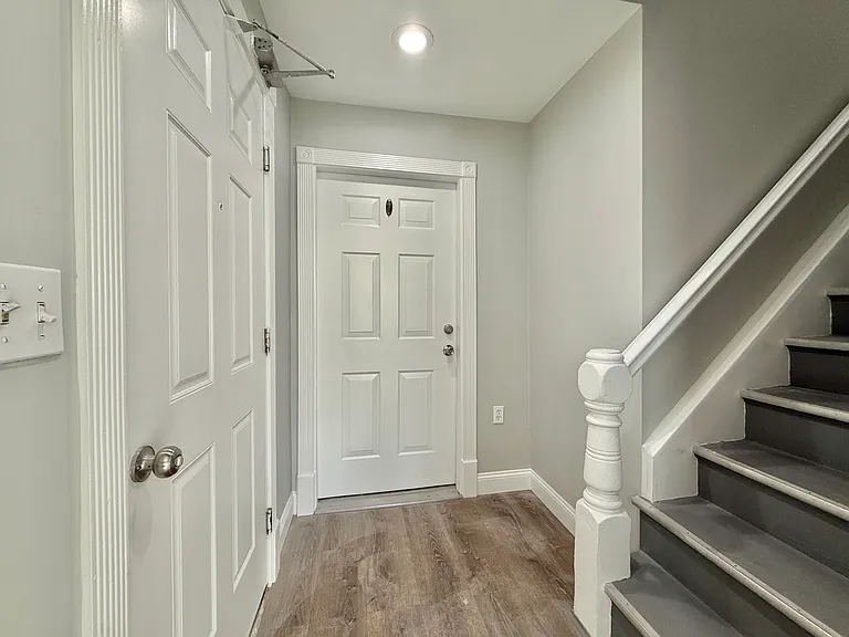 52 Manor St #1 — Photo 19