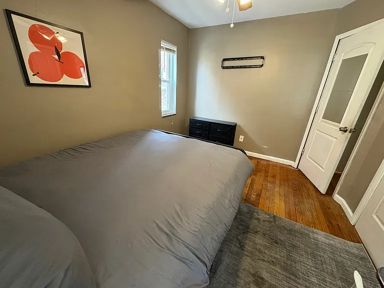 16927 Chandler Park Dr #2 — Photo 6