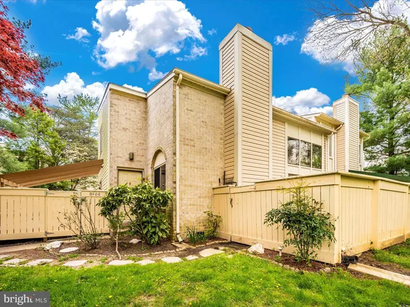 9406 Gentle Cir, Gaithersburg, MD 20886