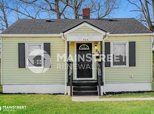 908 S 45th St, Louisville, KY 40211