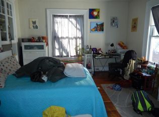 122 Davis Ave, Brookline, MA 02445