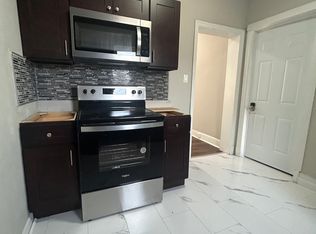 822 W Walnut St APT 2, Allentown, PA 18102