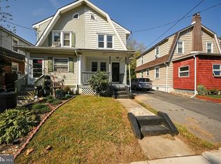 204 E Avon Rd, Brookhaven, PA 19015