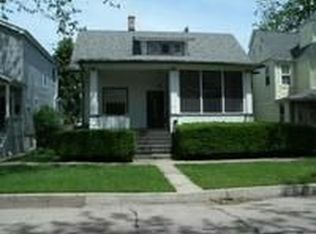 9018 Fairview Ave, Brookfield, IL 60513