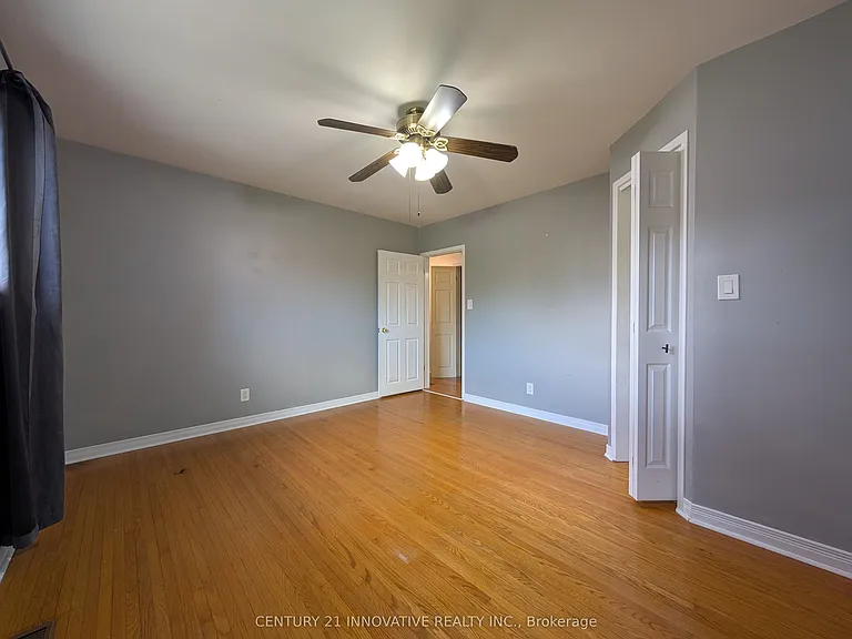 12 Kingsway Ct — Photo 15