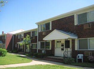 37A Juniper Ln, Eatontown, NJ 07724