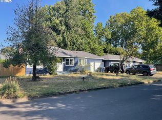 465 Davis St, Eugene, OR 97402