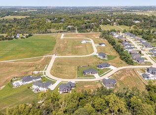 3656 McLain Way, Hiawatha, IA 52233