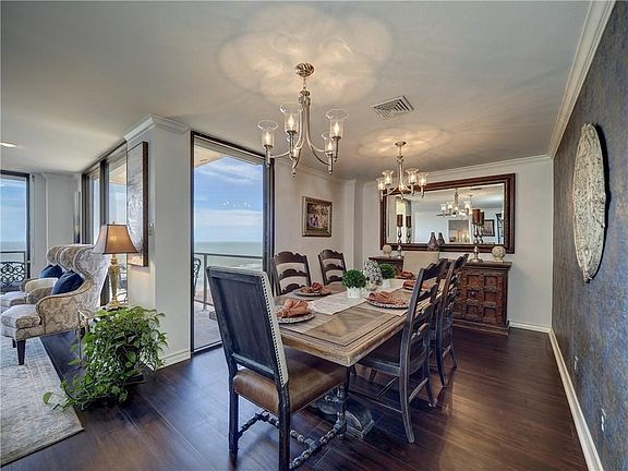 4th image of 1400 Ocean Dr APT 402A