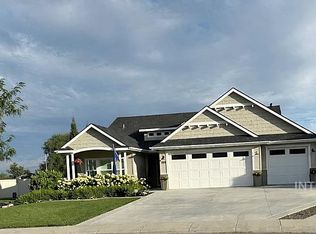 319 Sunderland St, Caldwell, ID 83605