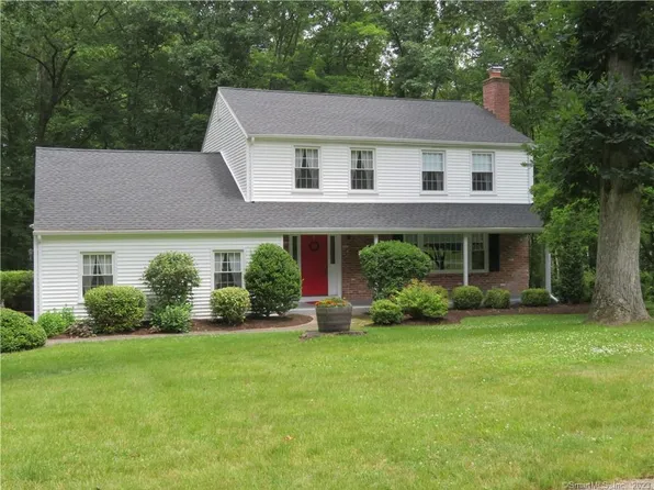 330 Sir Walter Drive, Cheshire, CT 06410