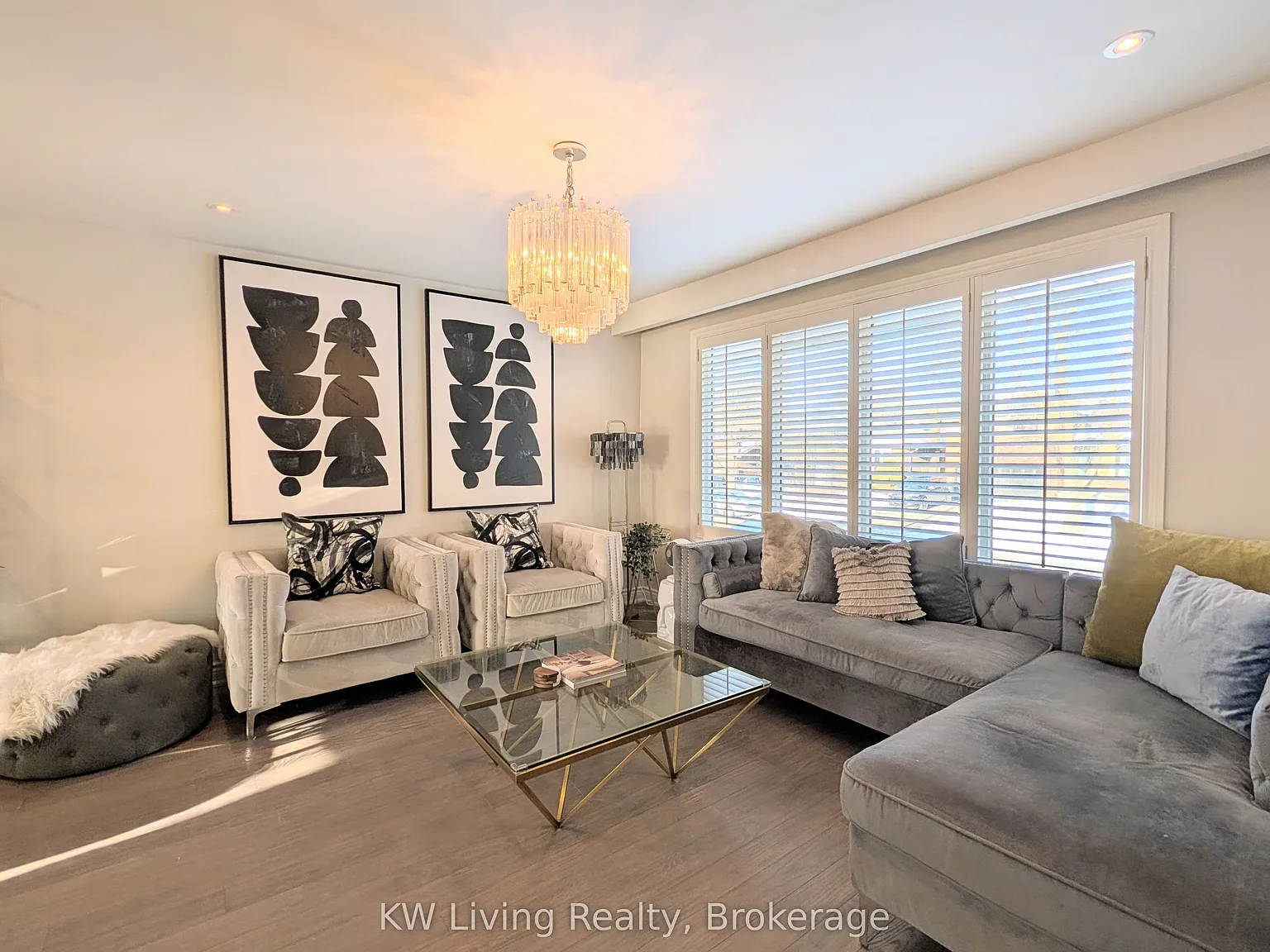 3 bed, $4,800 — Photo 1