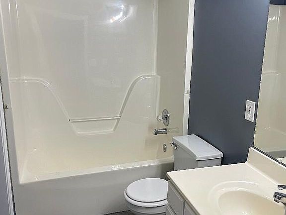 4th image of 118 Zackary Ln