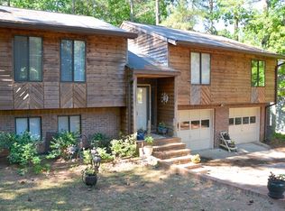 2260 Sharondale Dr, Villa Rica, GA 30180