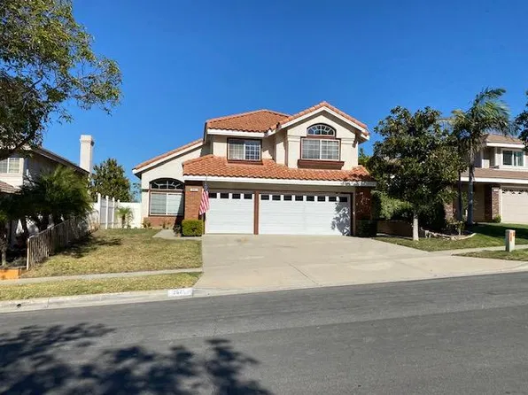 2521 Thistlewood Ln, Corona, CA 92882