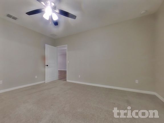 5th image of 95 Prairie Falcon Dr