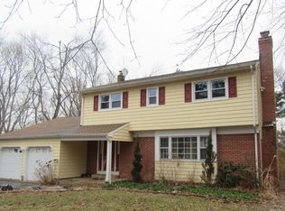 11 Rieder Ct, Somerset, NJ 08873