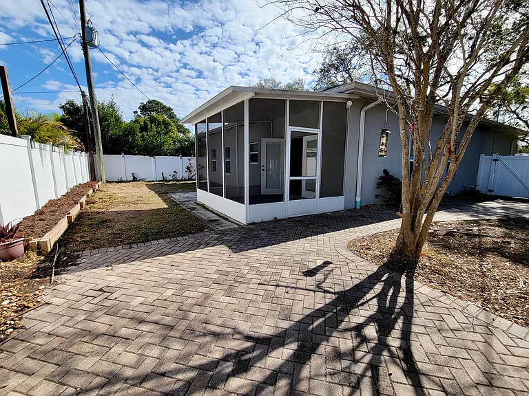 4417 W Oklahoma Ave — Photo 17