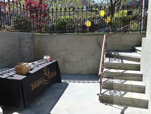 Rented by Dorsa Group | media 15