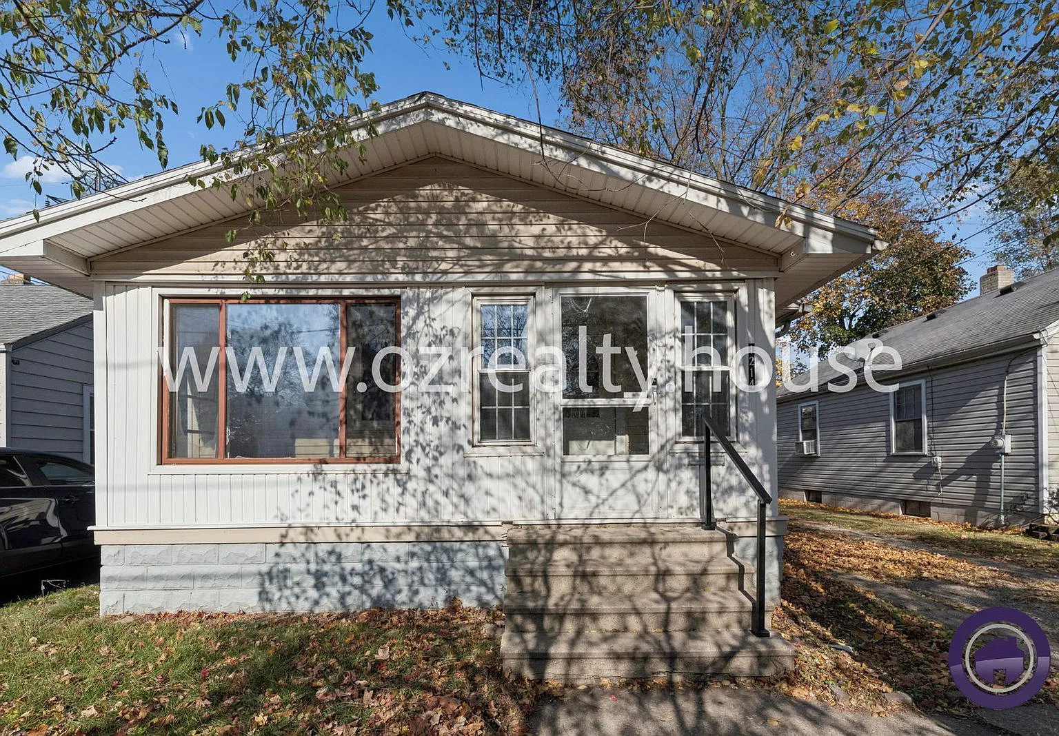 2 bed, 1.0 bath, 866 sqft, $1,045 — Photo 1