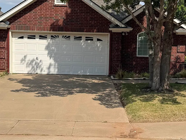 2853 Judson Cir — Photo 2