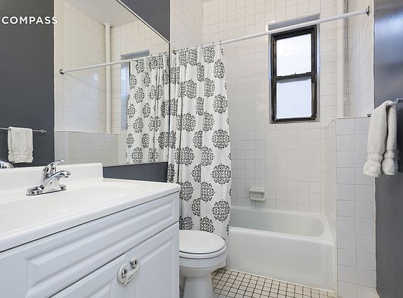 5th image of 75 Prospect Park W APT 3C