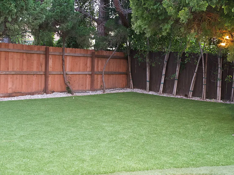 921 N Lincoln St — Photo 23
