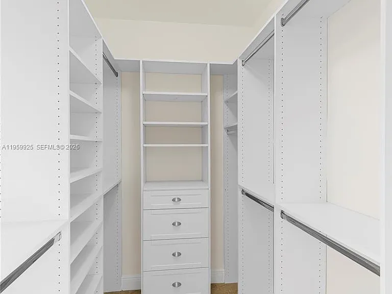 4023 SW 10th St #4023 — Photo 15